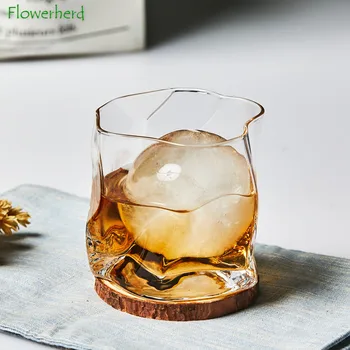 300 ml Twisted Whisky Sklenené poháre na Víno, Tvorivé Špeciálne tvarované Pivo Sklo Pohár Crystal Spirit Sklo Káva Hrnček Drinkware