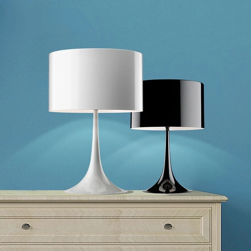 Postmoderných Stolná Lampa Dizajnér Hliníkový Stôl Svietidlá Pre Obývacia Izba, Spálňa Štúdia Dekorácie Svetla Nordic Domov E27, Nočné Lampy 1