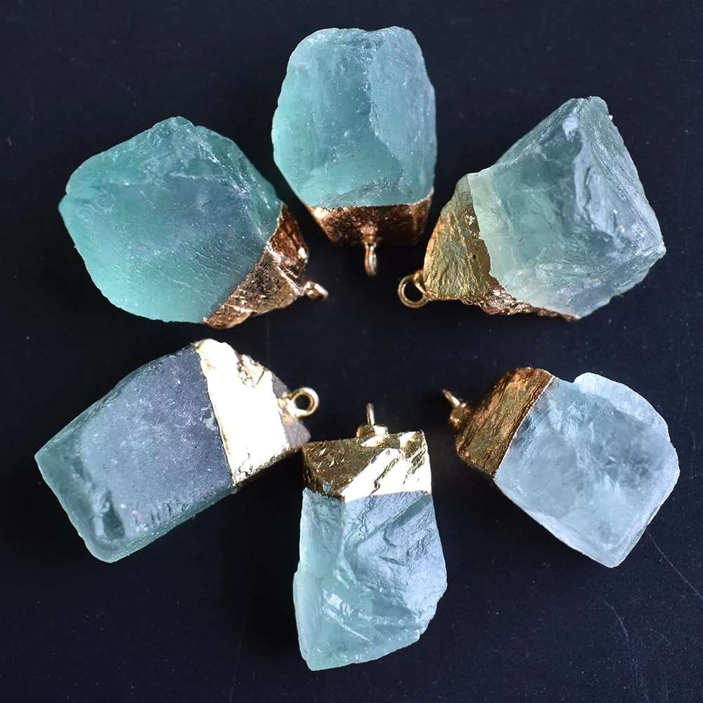 2020 vysoká kvalita teplej predaj prírodného kameňa zelená fluorite Nepravidelný prívesky pre šperky, takže 6pcs/veľa Veľkoobchod doprava zadarmo